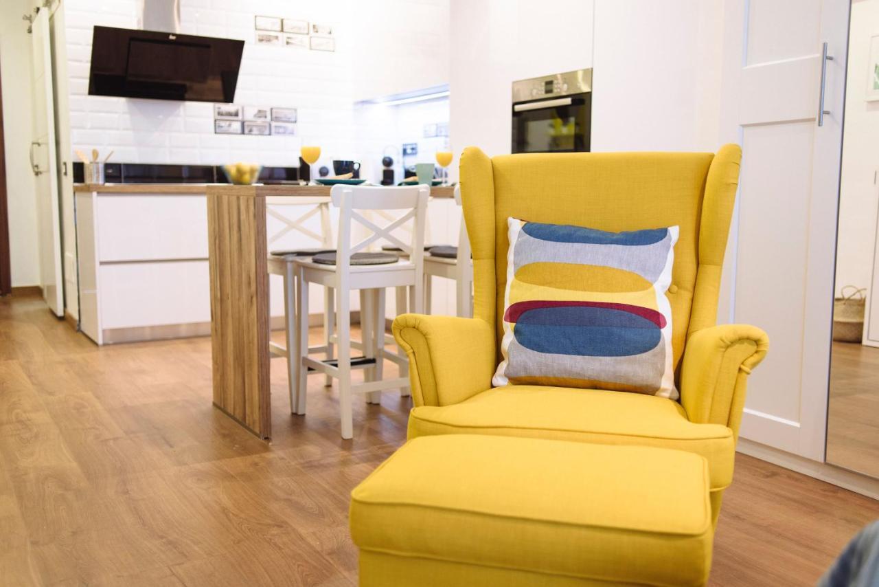 Blonski-Yellow Málaga Eksteriør bilde