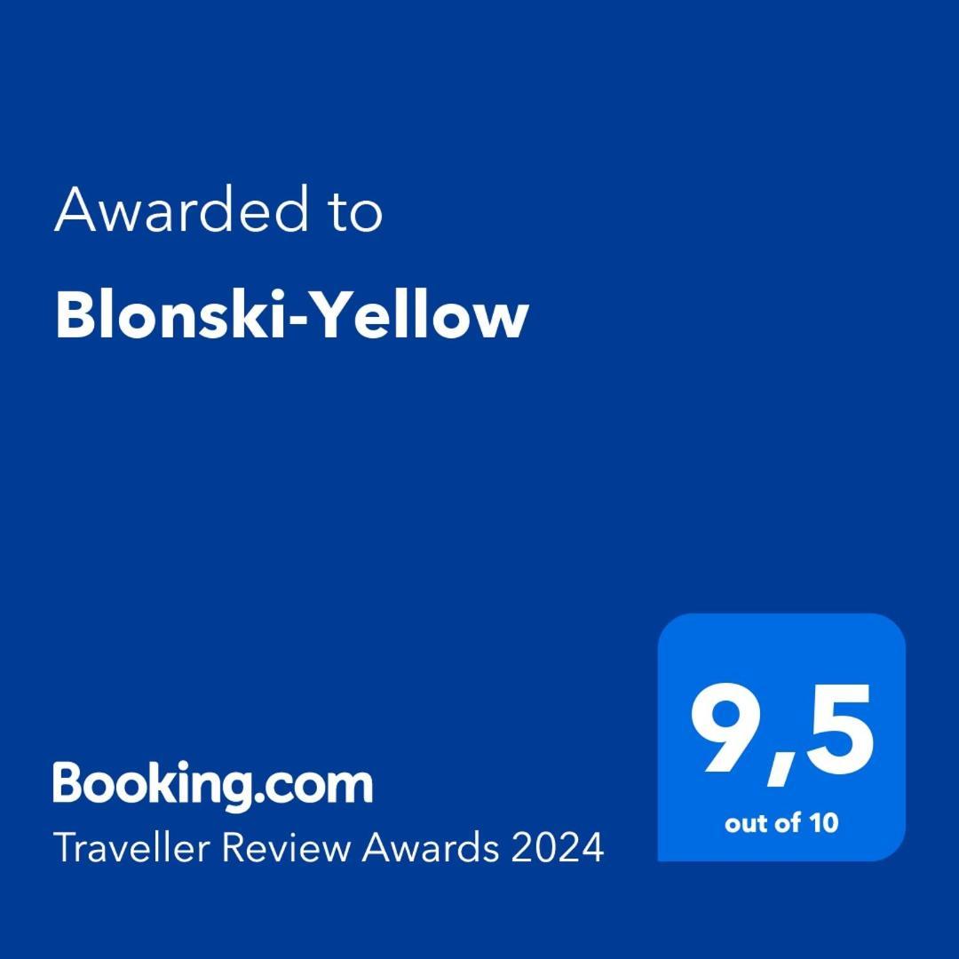 Blonski-Yellow Málaga Eksteriør bilde